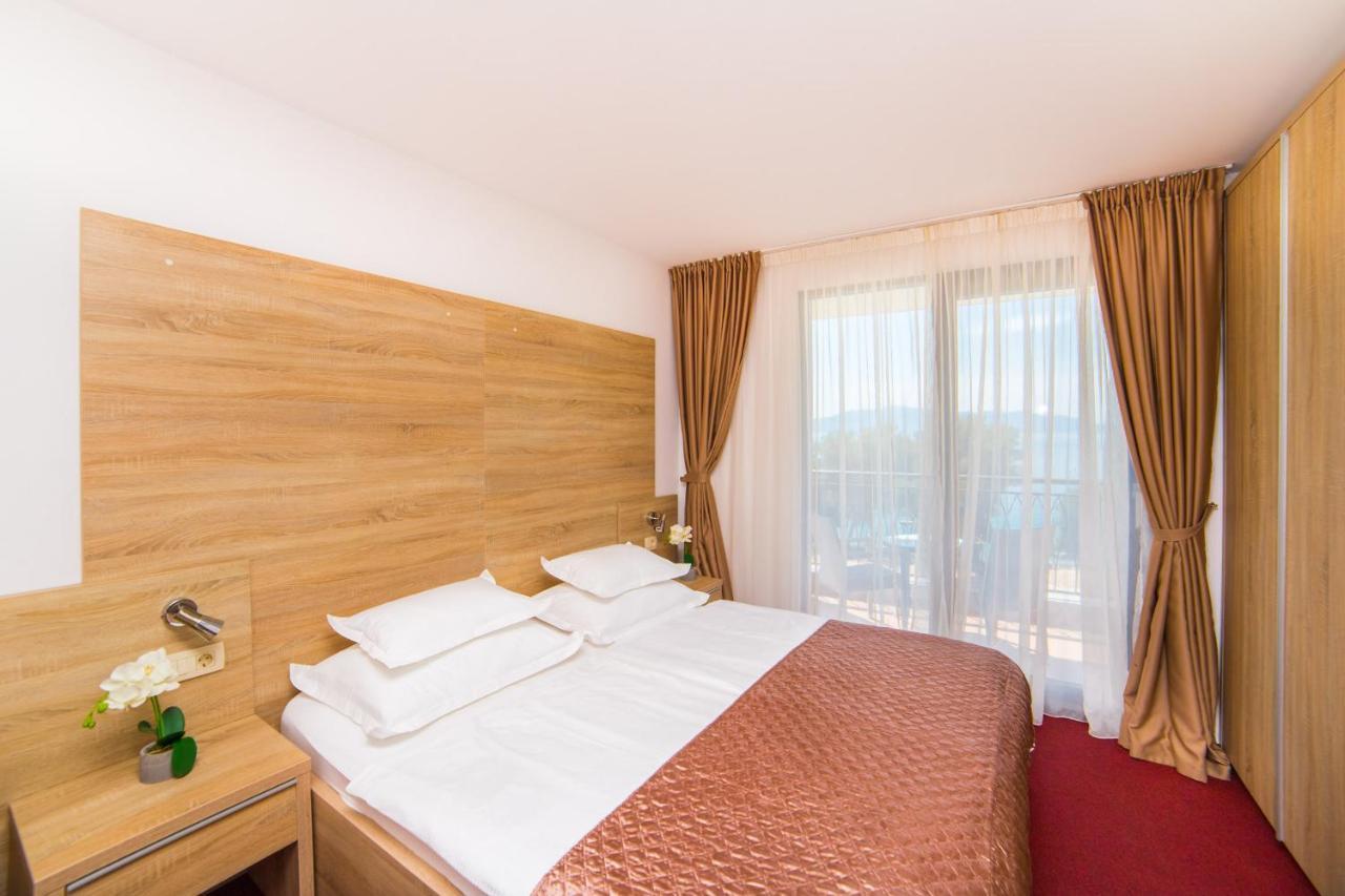 درفينيك Hotel Antonija المظهر الخارجي الصورة