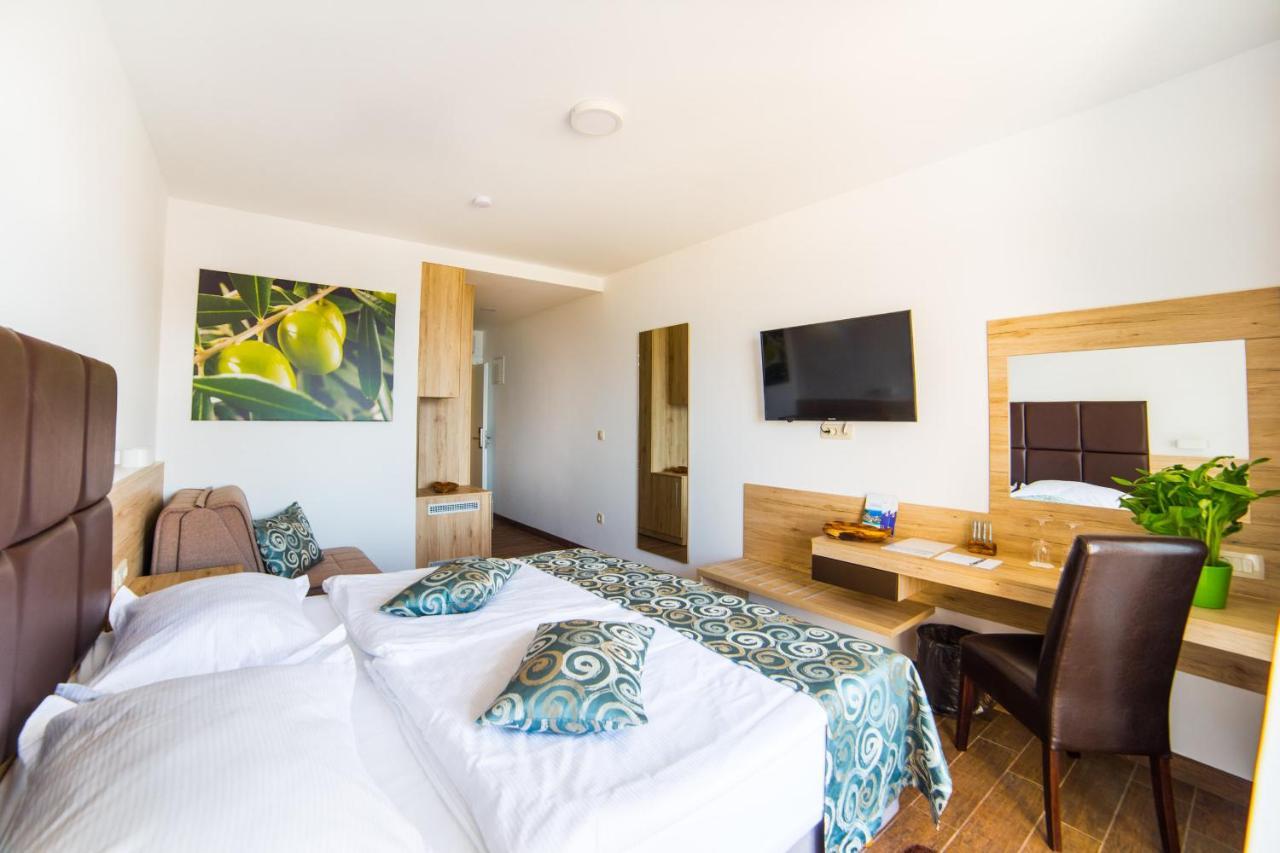 درفينيك Hotel Antonija المظهر الخارجي الصورة